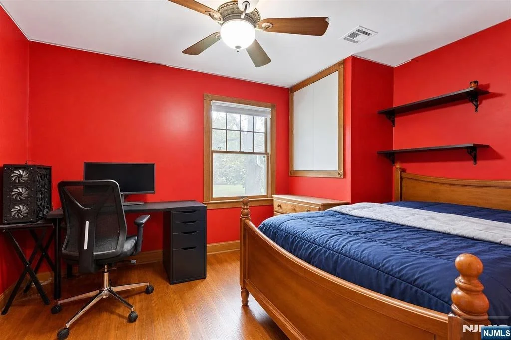 Photo of 1471 Terrill