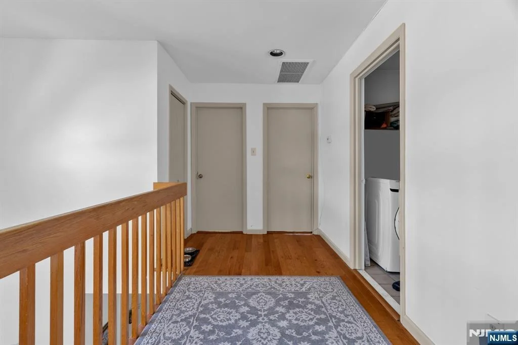 Photo of 266 Garibaldi