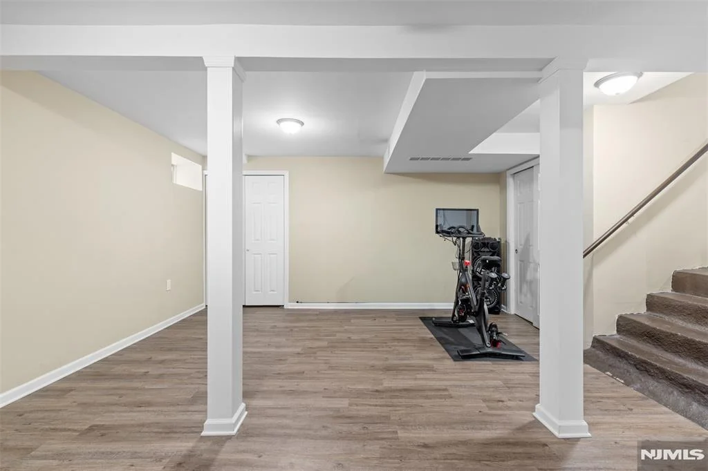 Photo of 404 Simons