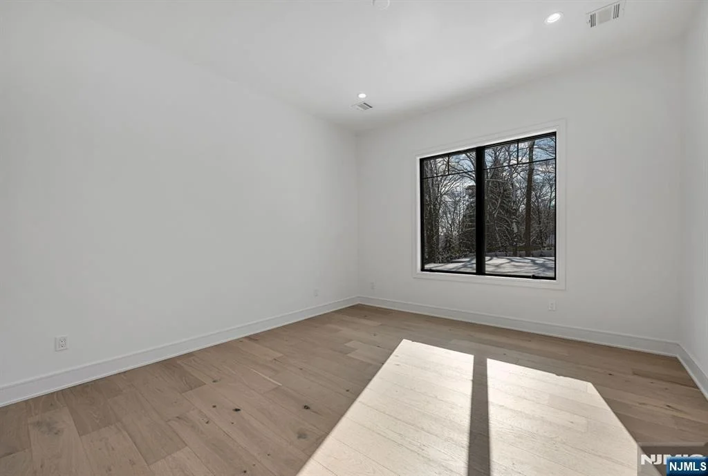 Photo of 48 Brook