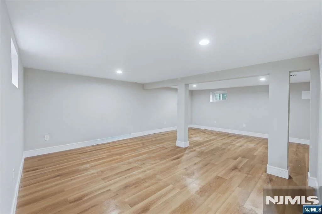 Photo of 37-39 Maple