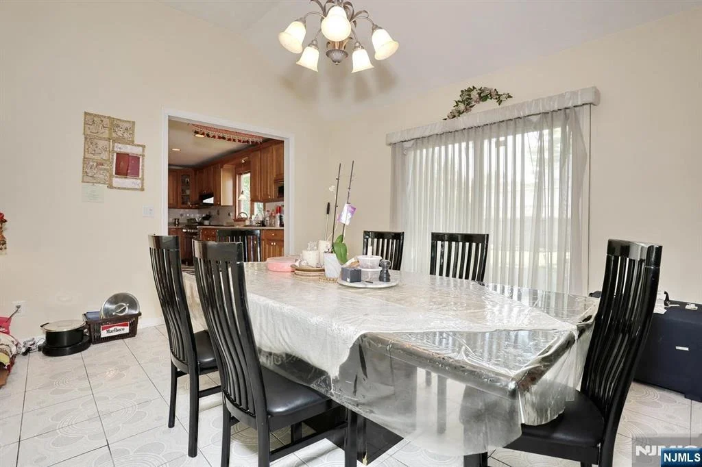 Photo of 703 Chadwick