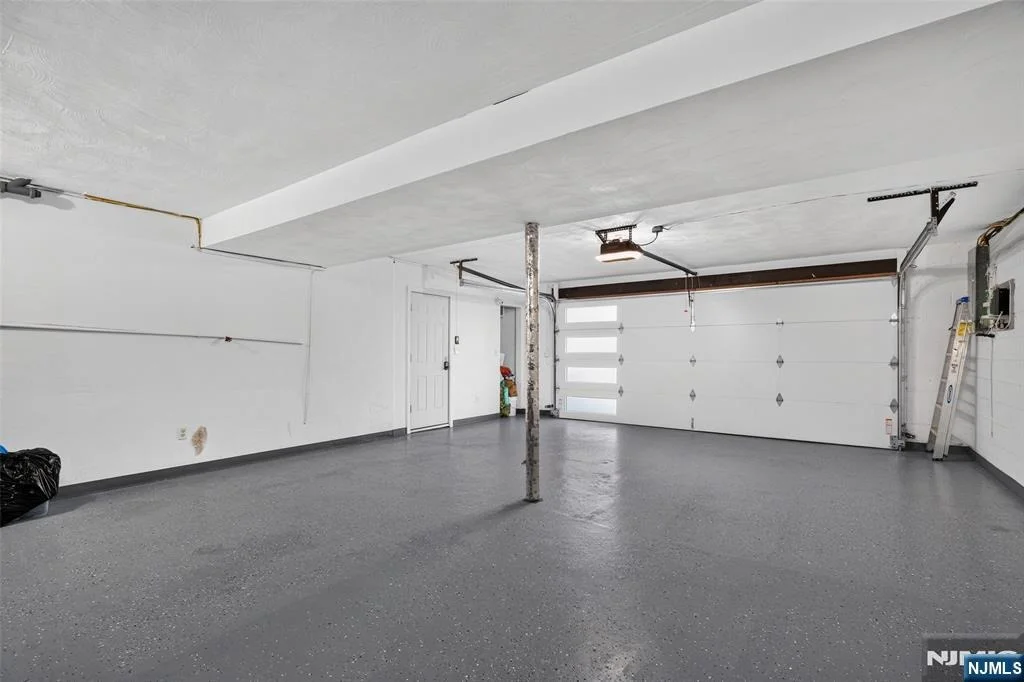 Photo of 265 Westervelt