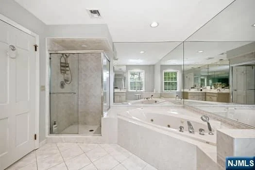 Photo of 376 Lakeview