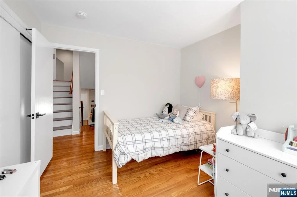 Photo of 433 Piermont