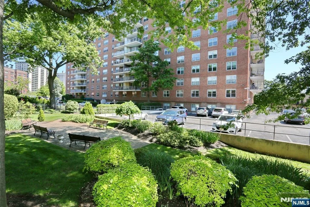 Photo of 301 Beech