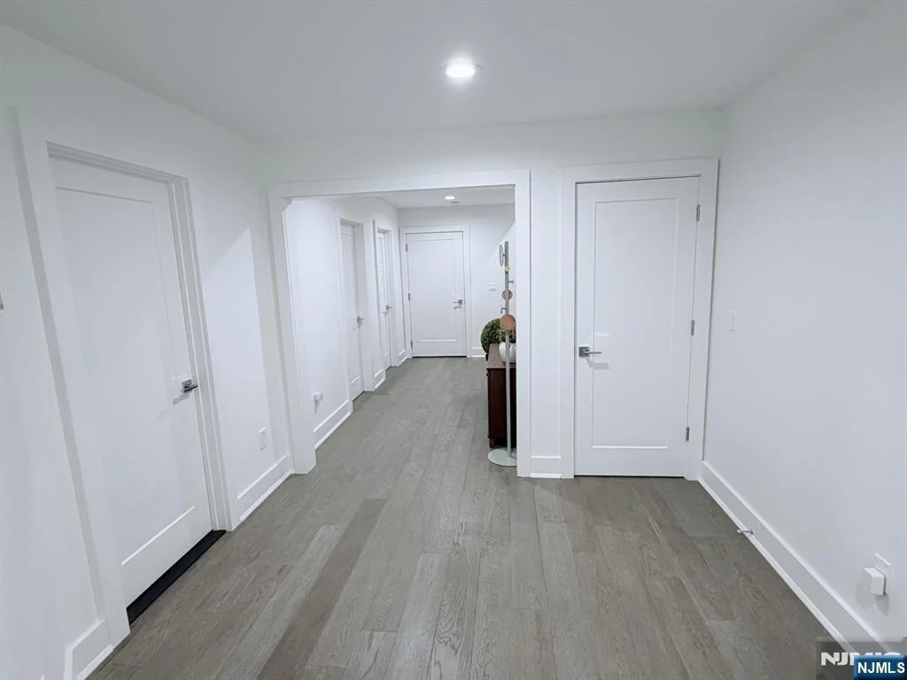 Photo of 1656 Maple