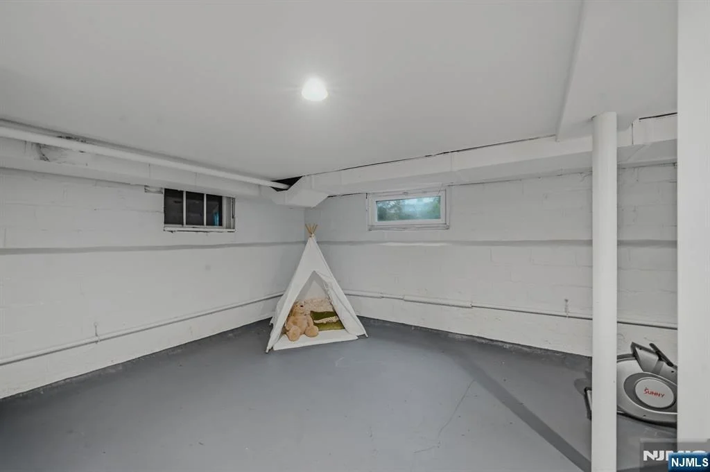 Photo of 555 Cameron