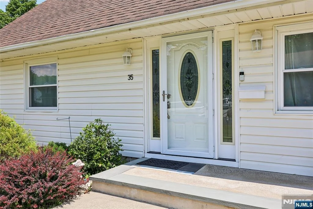 Photo of 35 Spruce
