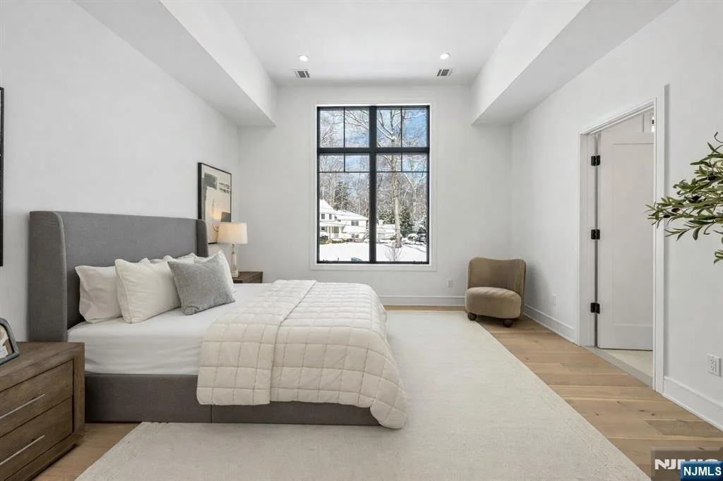 Photo of 48 Brook
