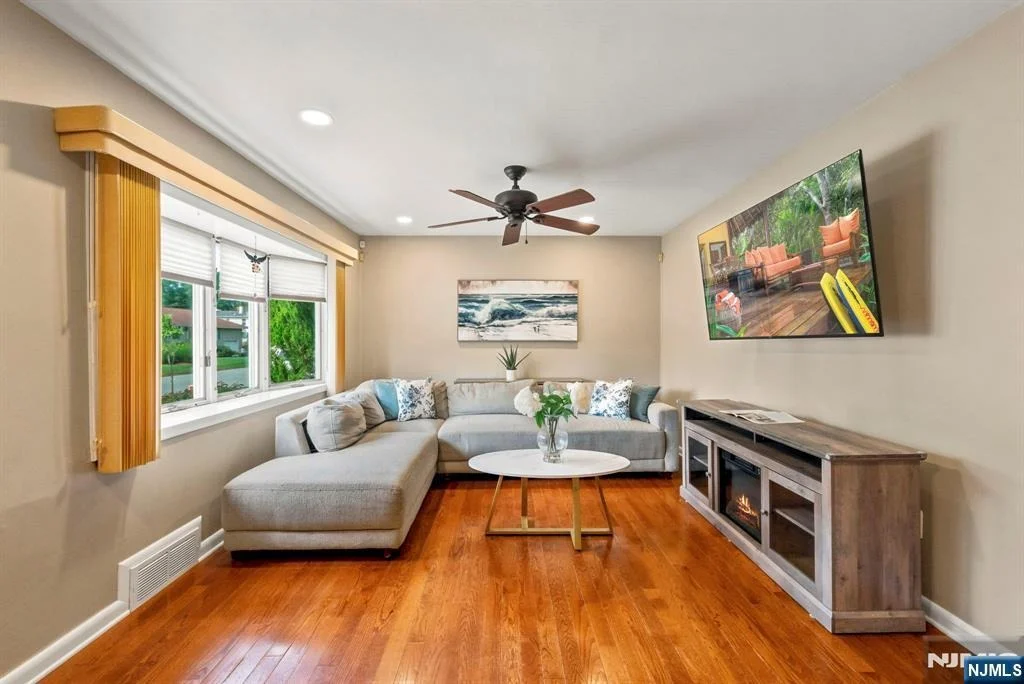 Photo of 171 Olive