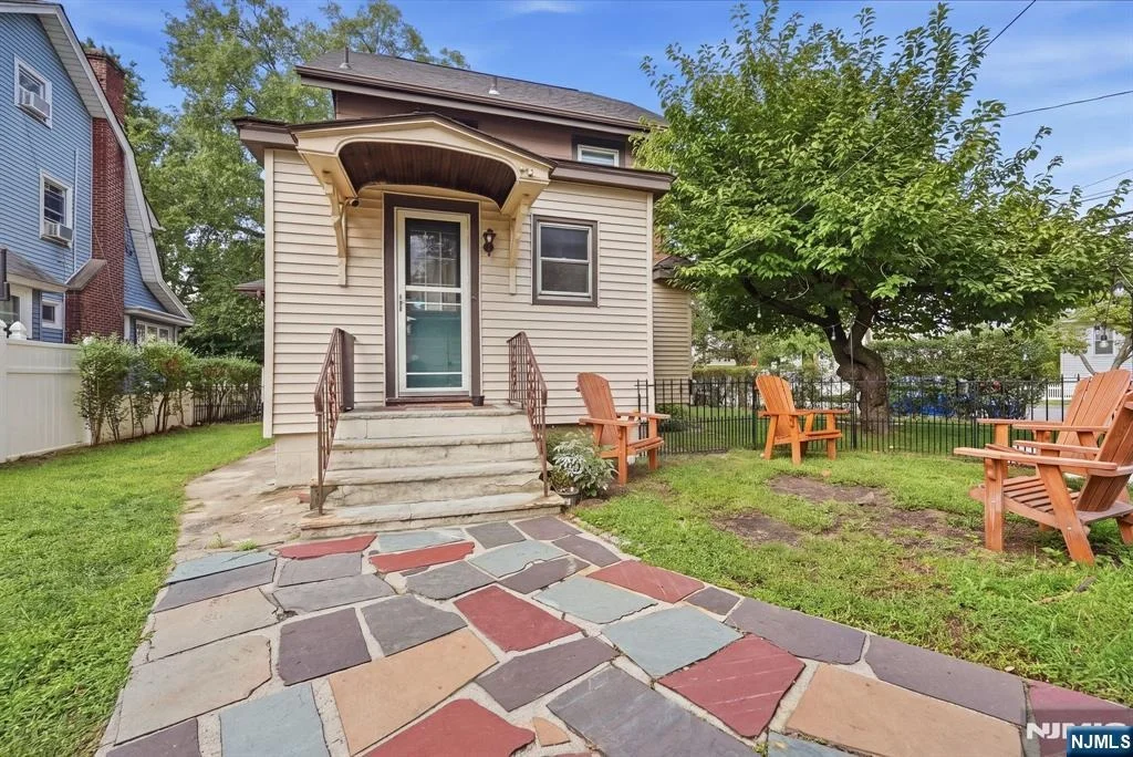 Photo of 83 Franklin