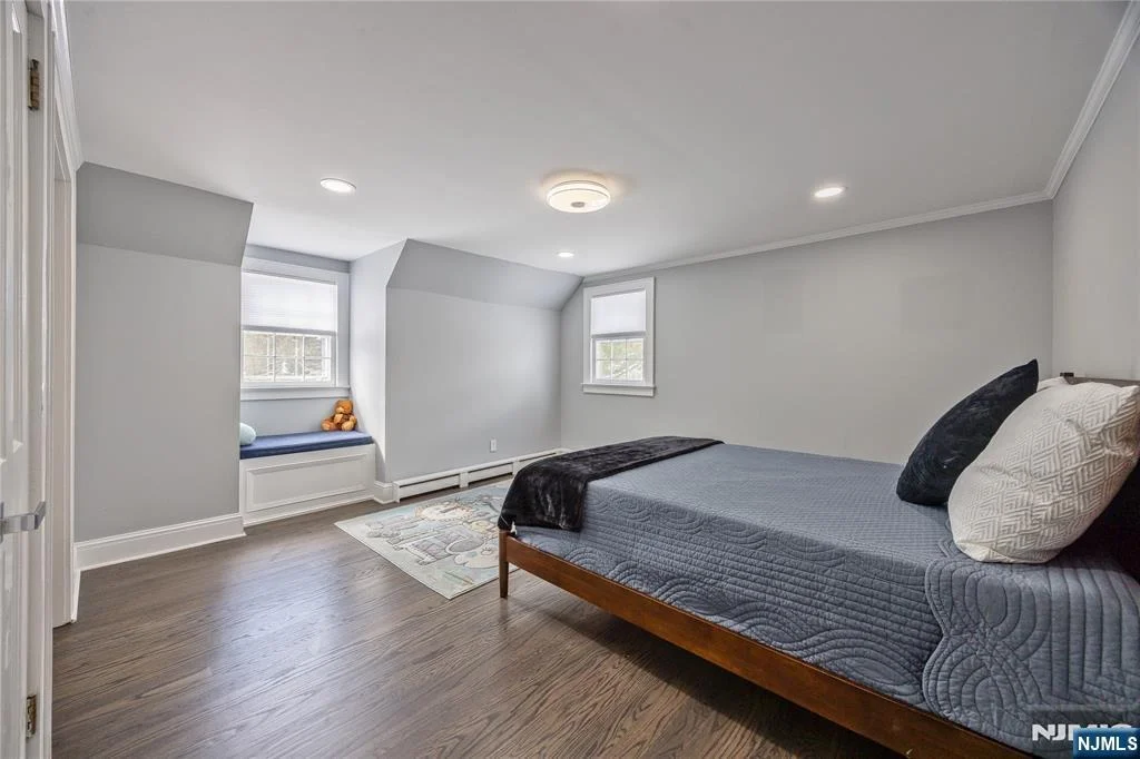 Photo of 202 Chestnut Ridge