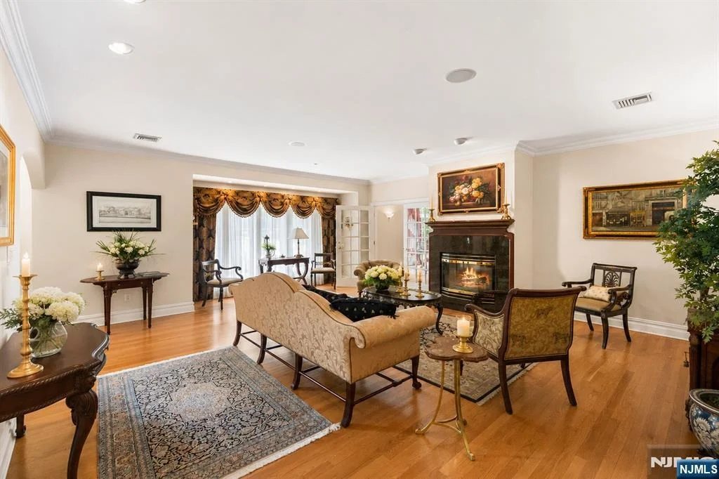 Photo of 38 Bridle