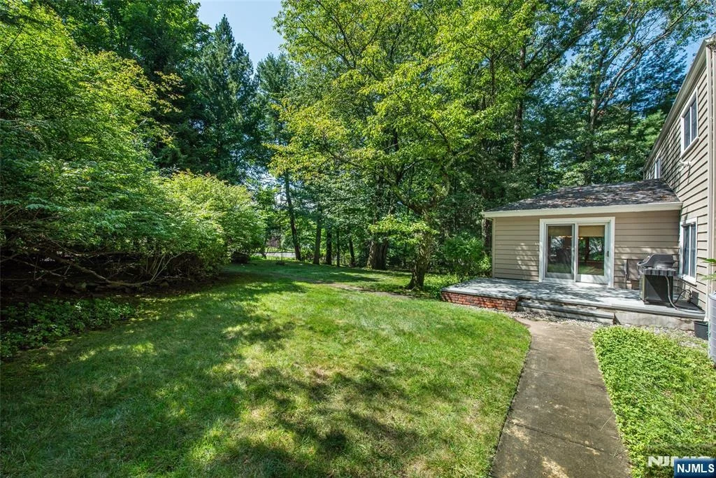 Photo of 2 Midvale