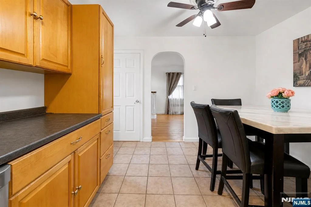 Photo of 99 Oneida