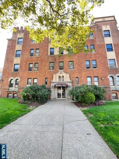 Photo of 303 Hamilton