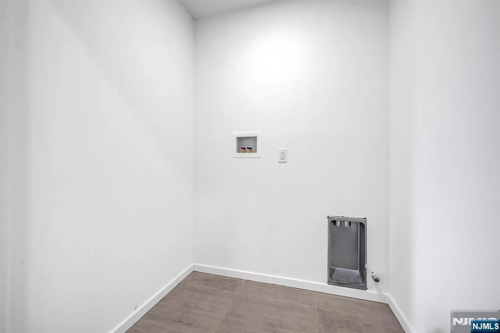Photo of 378 Marvin