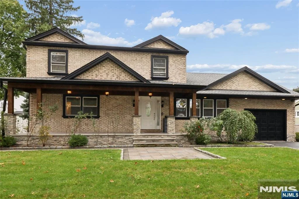 Photo of 707 Chadwick