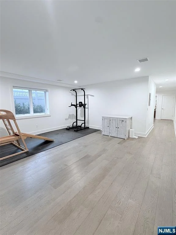 Photo of 1656 Maple