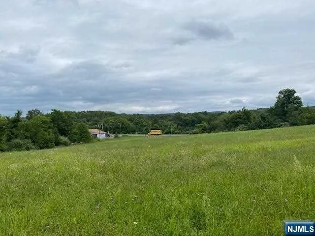 Photo of 0 Pond School