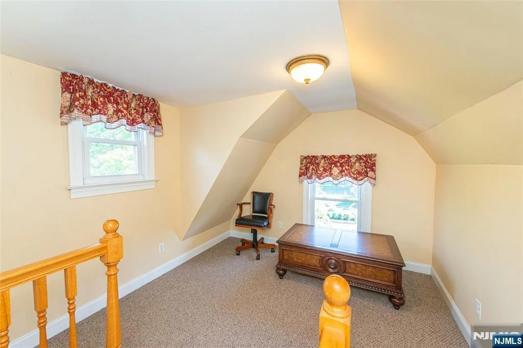 Photo of 11 Hillcrest