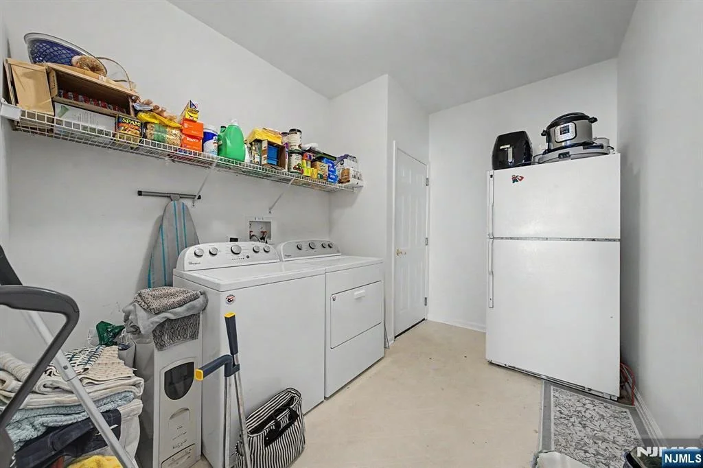 Photo of 6 Boulder