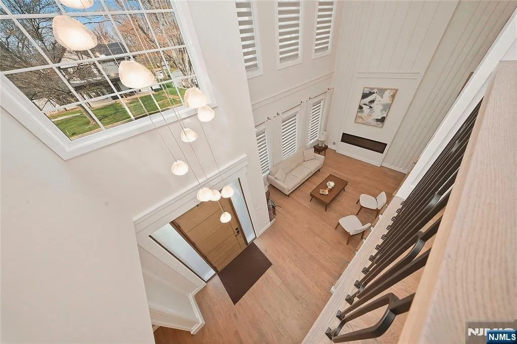 Photo of 66 Knollwood