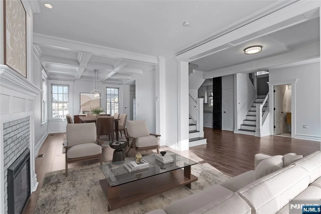 Photo of 449 Park