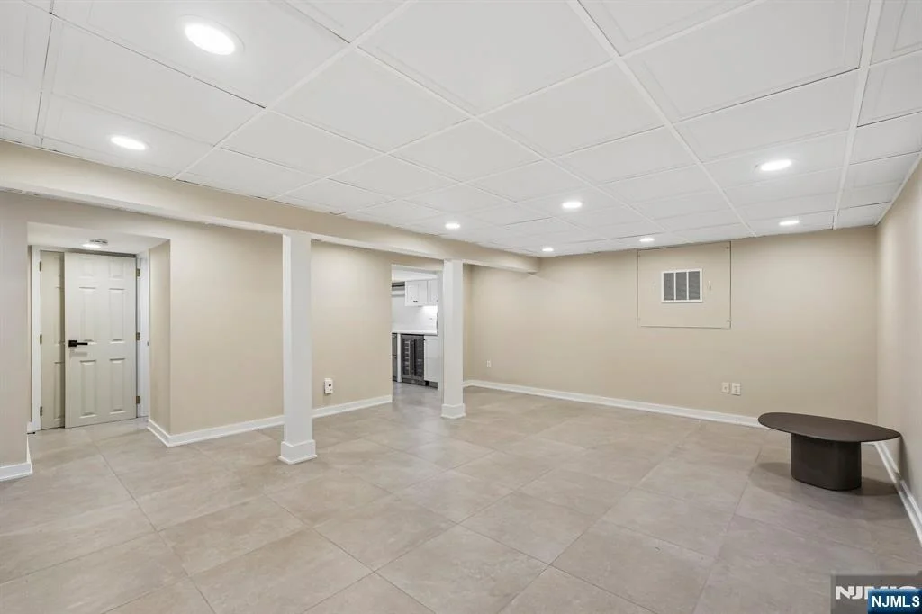 Photo of 1625 Nottingham