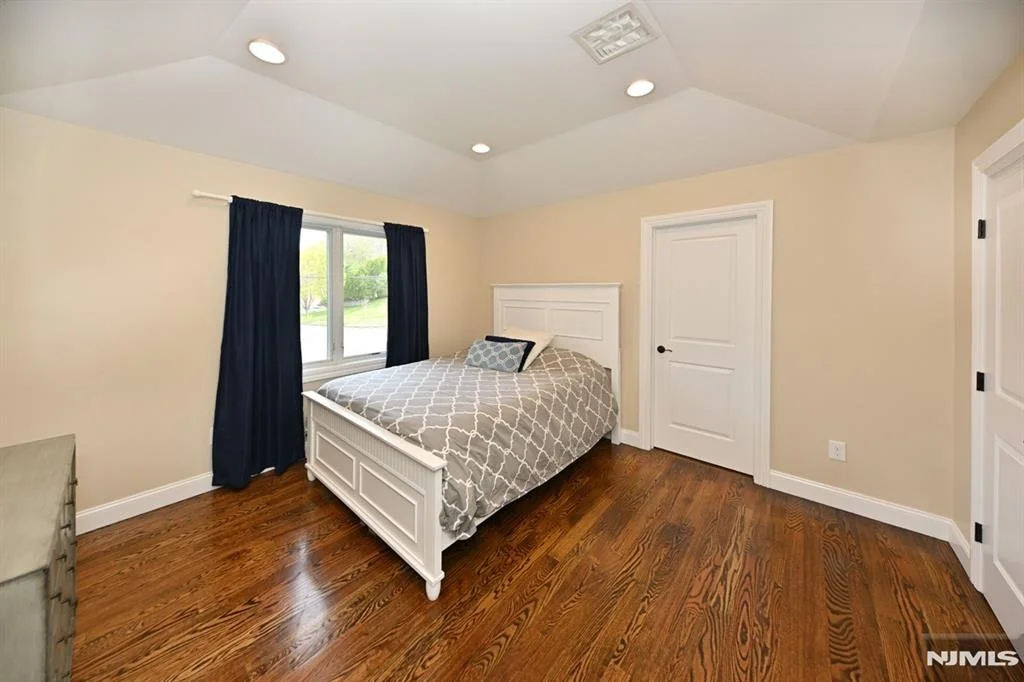Photo of 106 Arnot