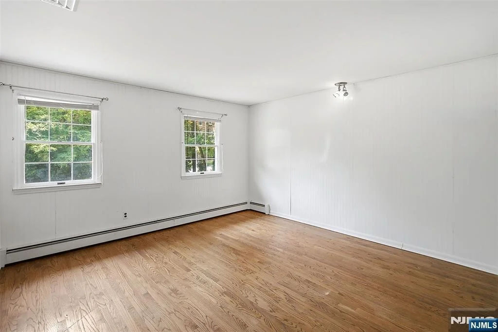 Photo of 308 Ross