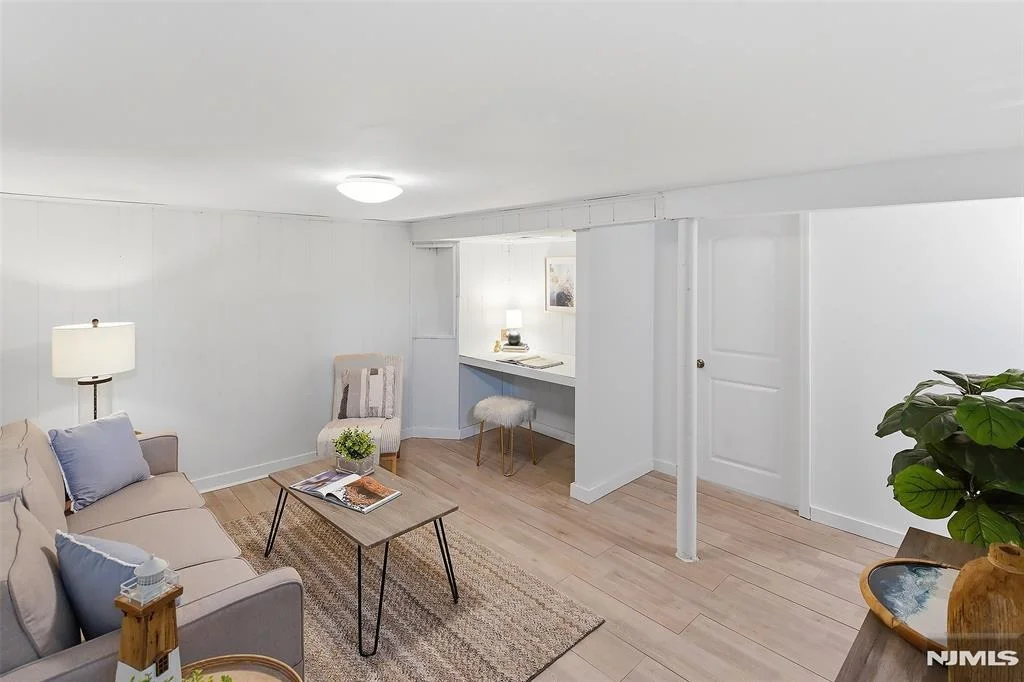 Photo of 31 Martin