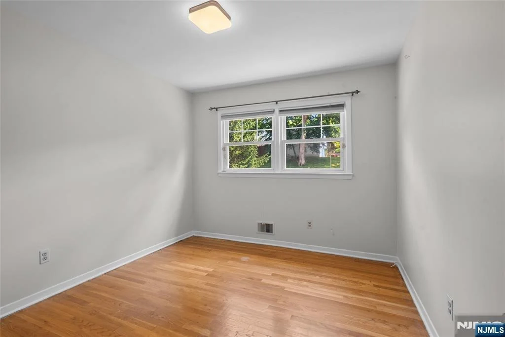 Photo of 260 Saint Cloud