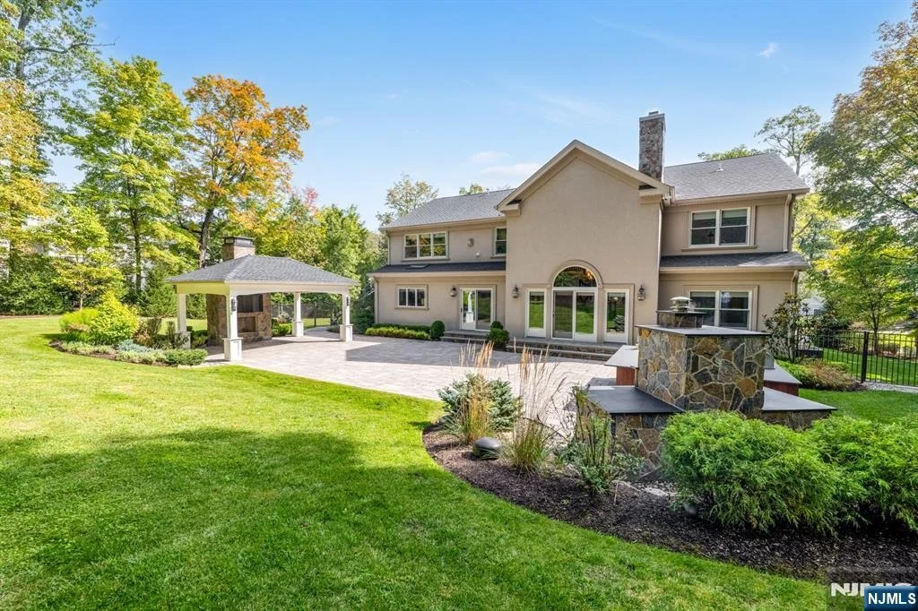 Photo of 7 Brookside