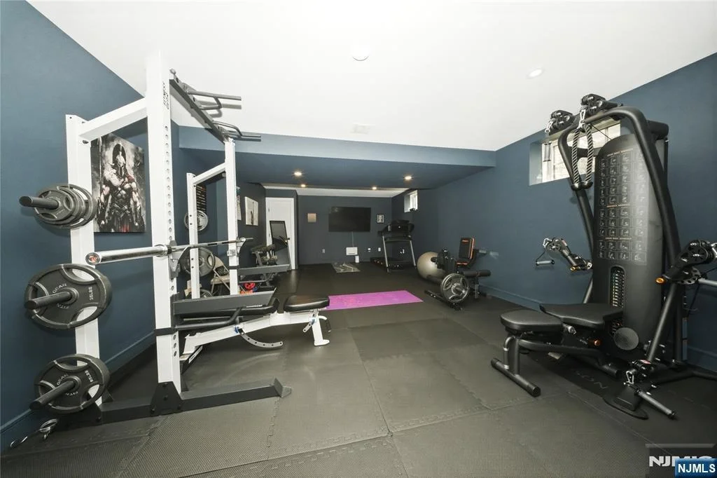 Photo of 66 Knollwood