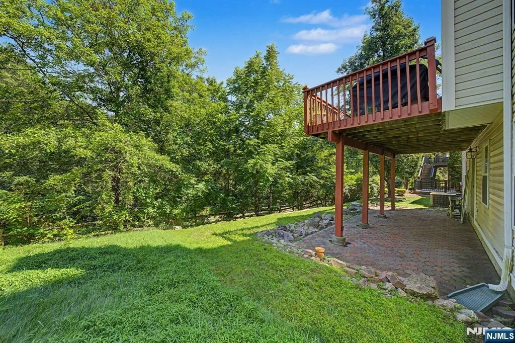 Photo of 6 Boulder