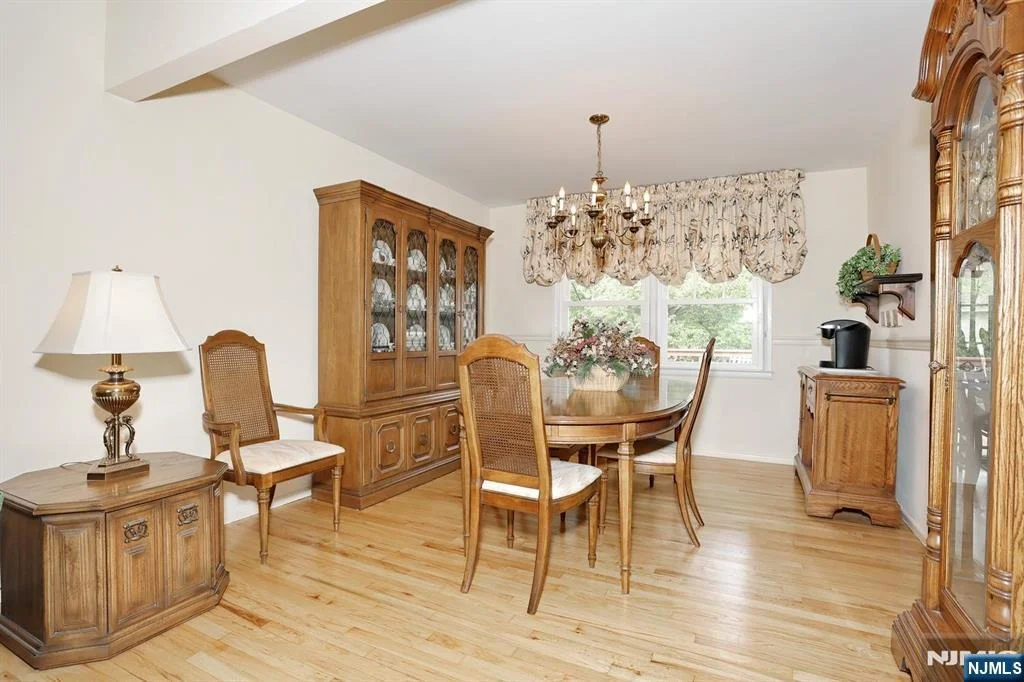 Photo of 222 Merritt