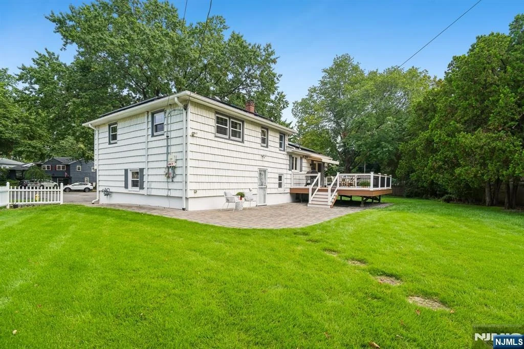 Photo of 49 Skyview