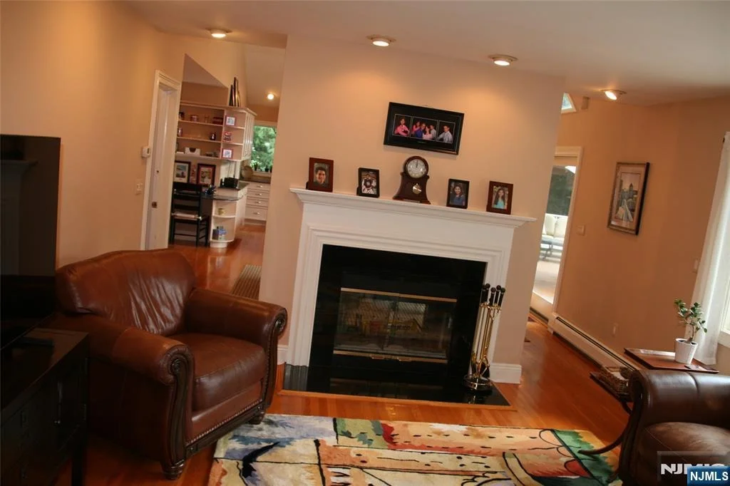 Photo of 452 Glendale