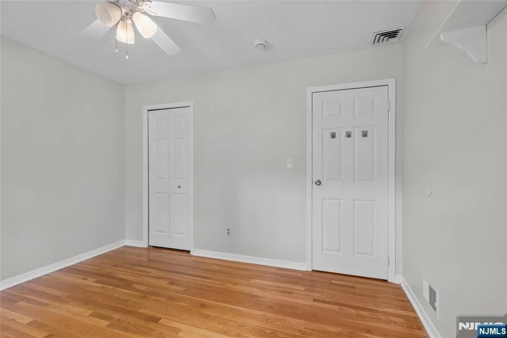 Photo of 260 Saint Cloud