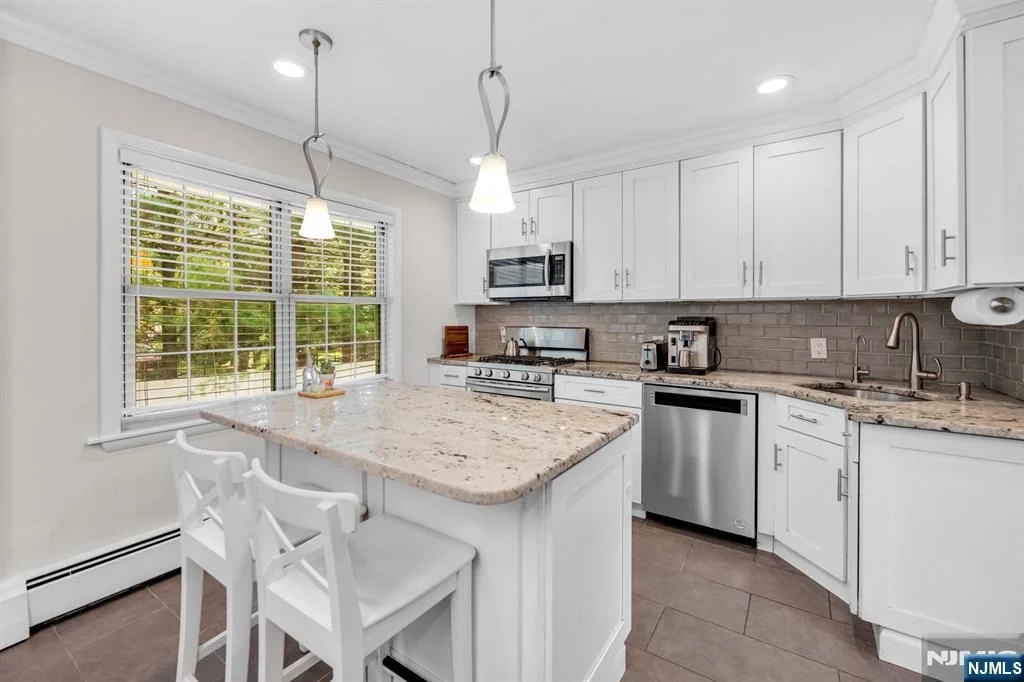 Photo of 364 Knickerbocker