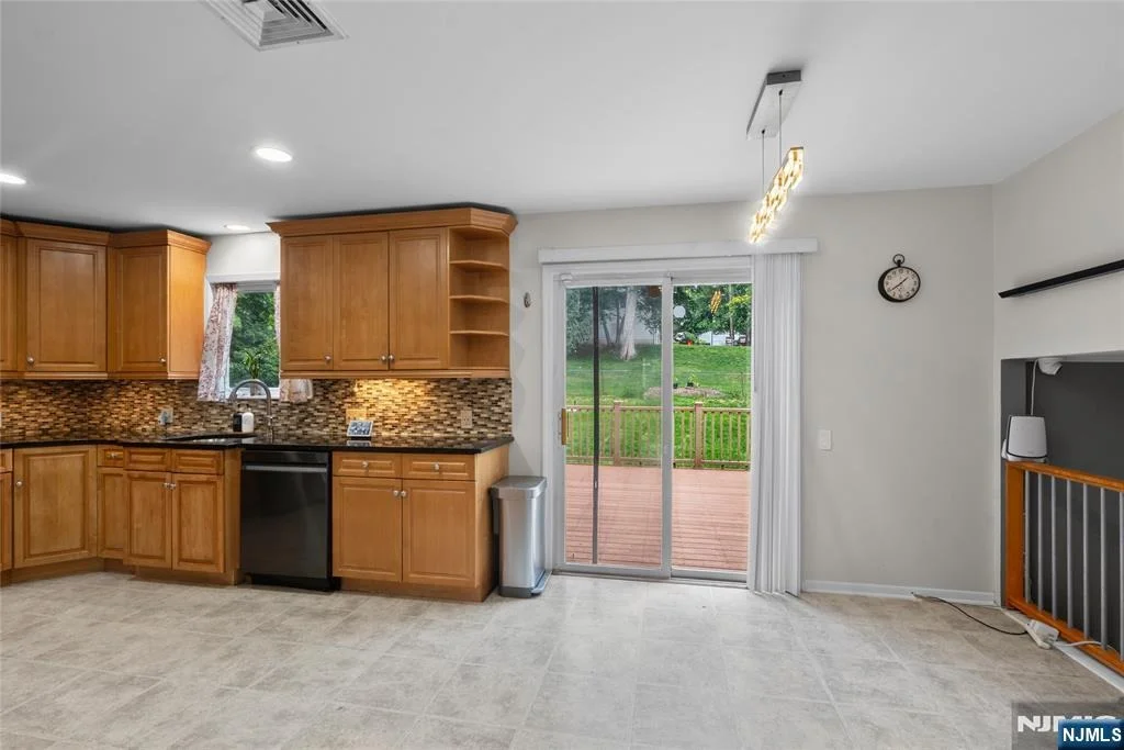 Photo of 260 Saint Cloud