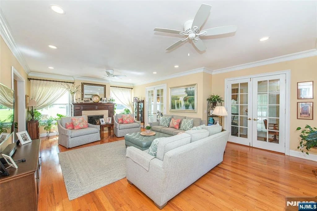 Photo of 11 Hillcrest