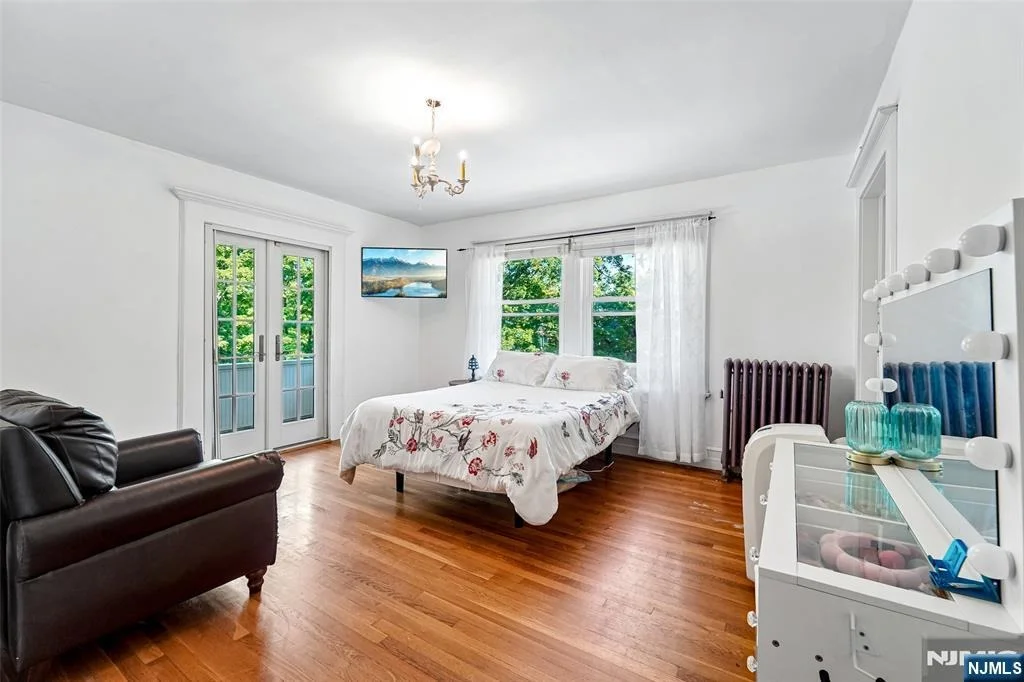 Photo of 30 Olney