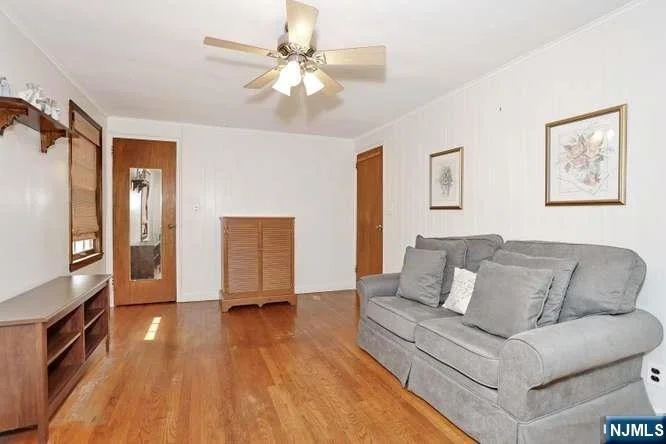 Photo of 405 Terhune