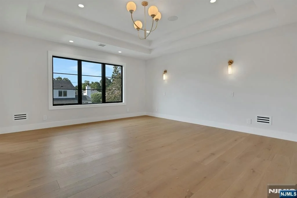 Photo of 32 Highland