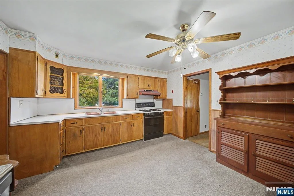 Photo of 56 Haskell