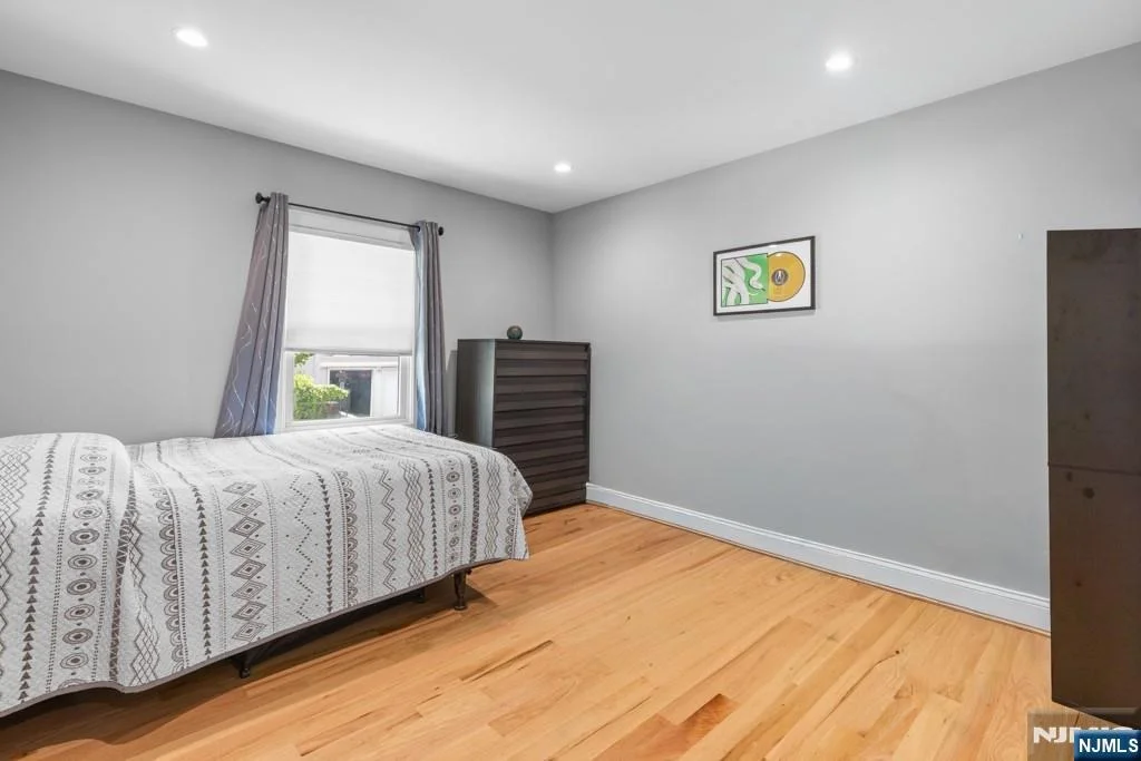 Photo of 385 Copeland