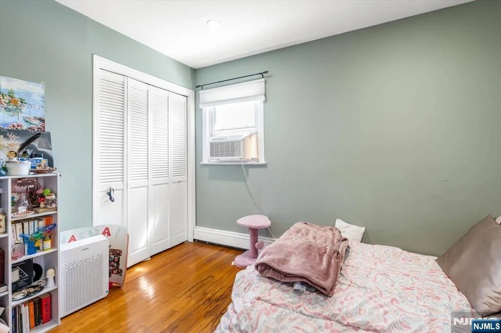 Photo of 375 Washington